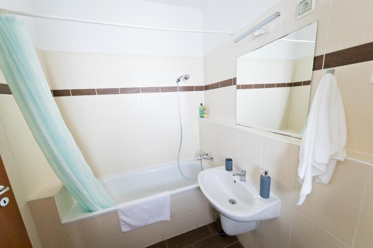 Lovag Studio Apartment Budapest Kültér fotó
