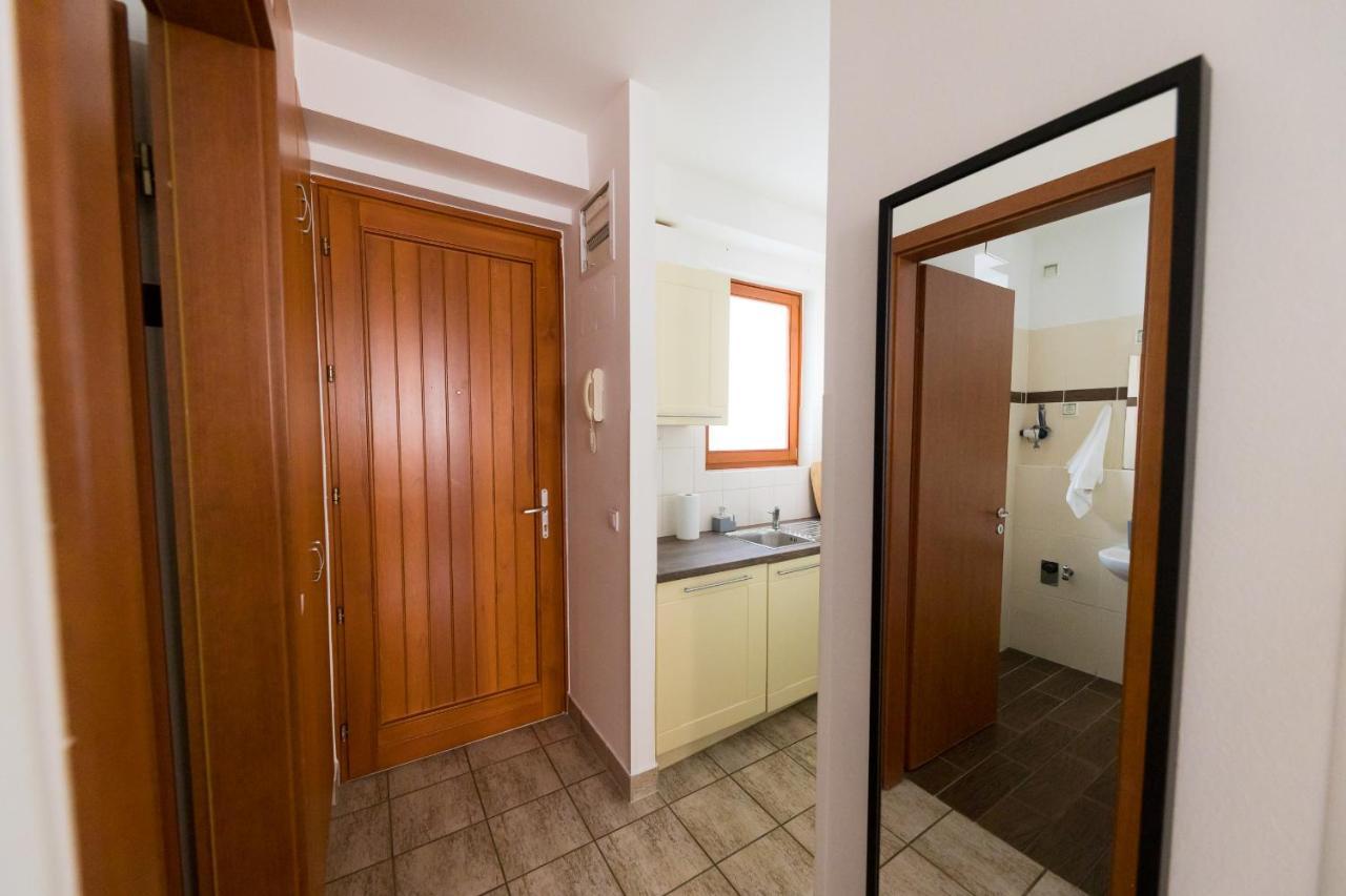 Lovag Studio Apartment Budapest Kültér fotó